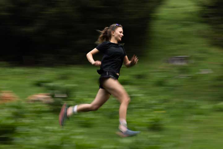 How to choose the right size running shoes?