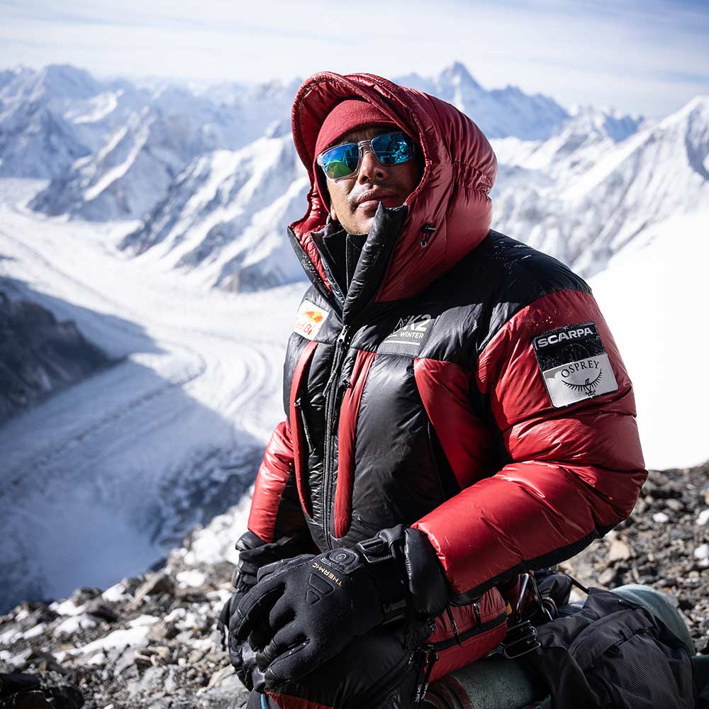 Nimdai, Nirmal purja sur le K2 en hiver avec les produits chauffants Therm-ic